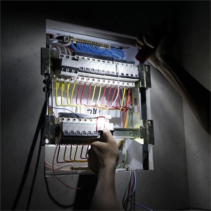3AAA 6LED aluminum  flashlight WHOLESALE